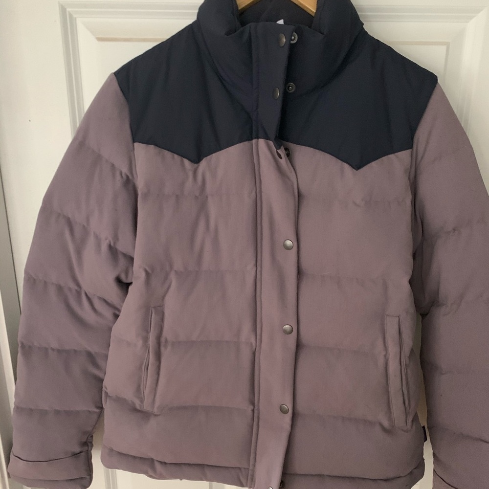 Women’s Patagonia down jacket size S